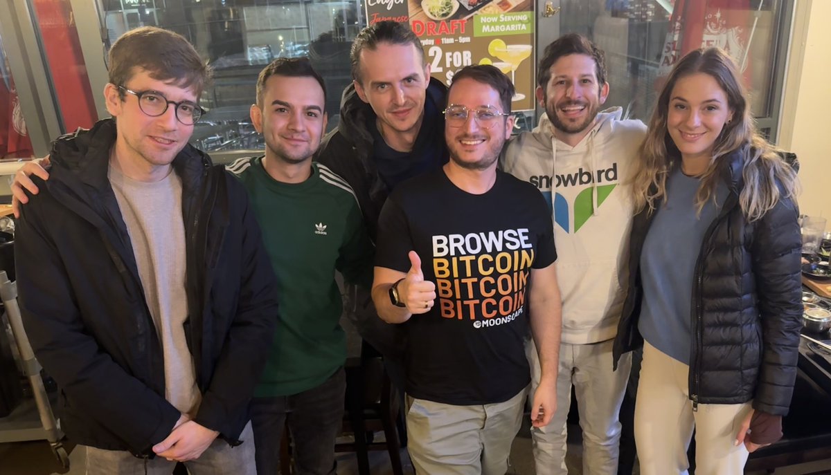 brady 🌴 tweet media