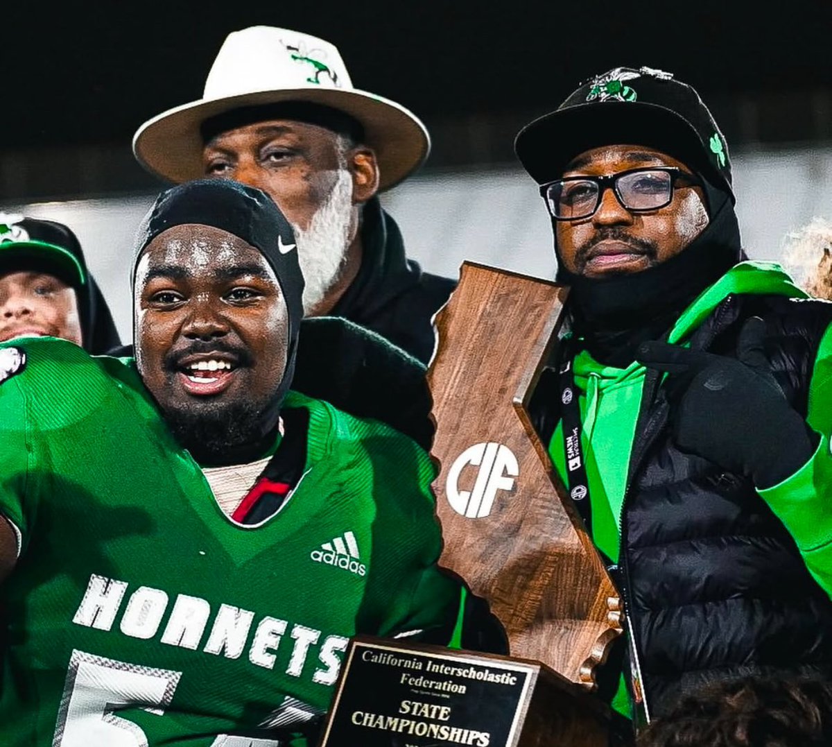 San Diego Spotlight (@sanspotlight) on Twitter photo What a Run…
6 Straight CIF Appearance’s…
2 CIF Titles…
2 State Titles…
3 defensive players of the year…
Over 500k in scholarship dollars…
<a href="/THEHIVEFB/">LINCOLN HORNETS FOOTBALL</a>
#spotlight What a Run…
6 Straight CIF Appearance’s…
2 CIF Titles…
2 State Titles…
3 defensive players of the year…
Over 500k in scholarship dollars…
<a href="/THEHIVEFB/">LINCOLN HORNETS FOOTBALL</a>
#spotlight