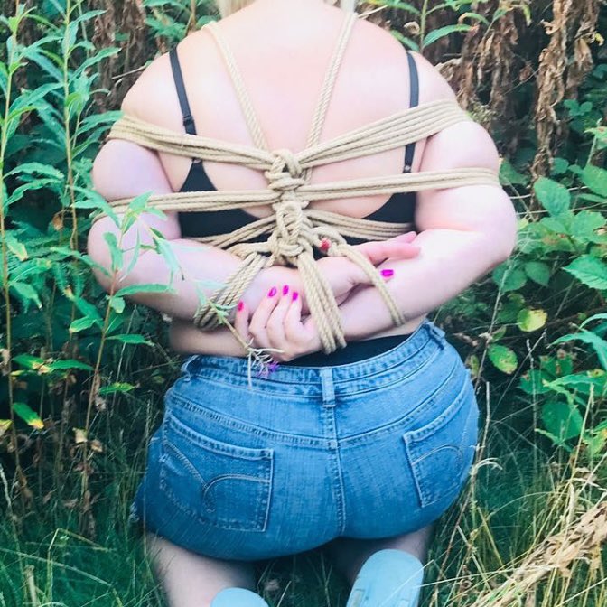 Mystiefy's tweet photo. #FetishFeb featuring one of my best friends in the whole world @rgraxxx
Todays theme in public hosted by @JstCallMeElle @ManCalled_Alice @Girl15Gone https://t.co/pzMi6Ixe4N
