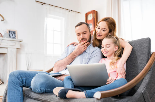IceNetWireless's tweet photo. Need a reliable connection for all your devices? IceNet’s unlimited internet is here to support your digital lifestyle. Stay connected without worrying about data caps! https://t.co/uxgiKq6Khs https://t.co/1PiJeV6FAy