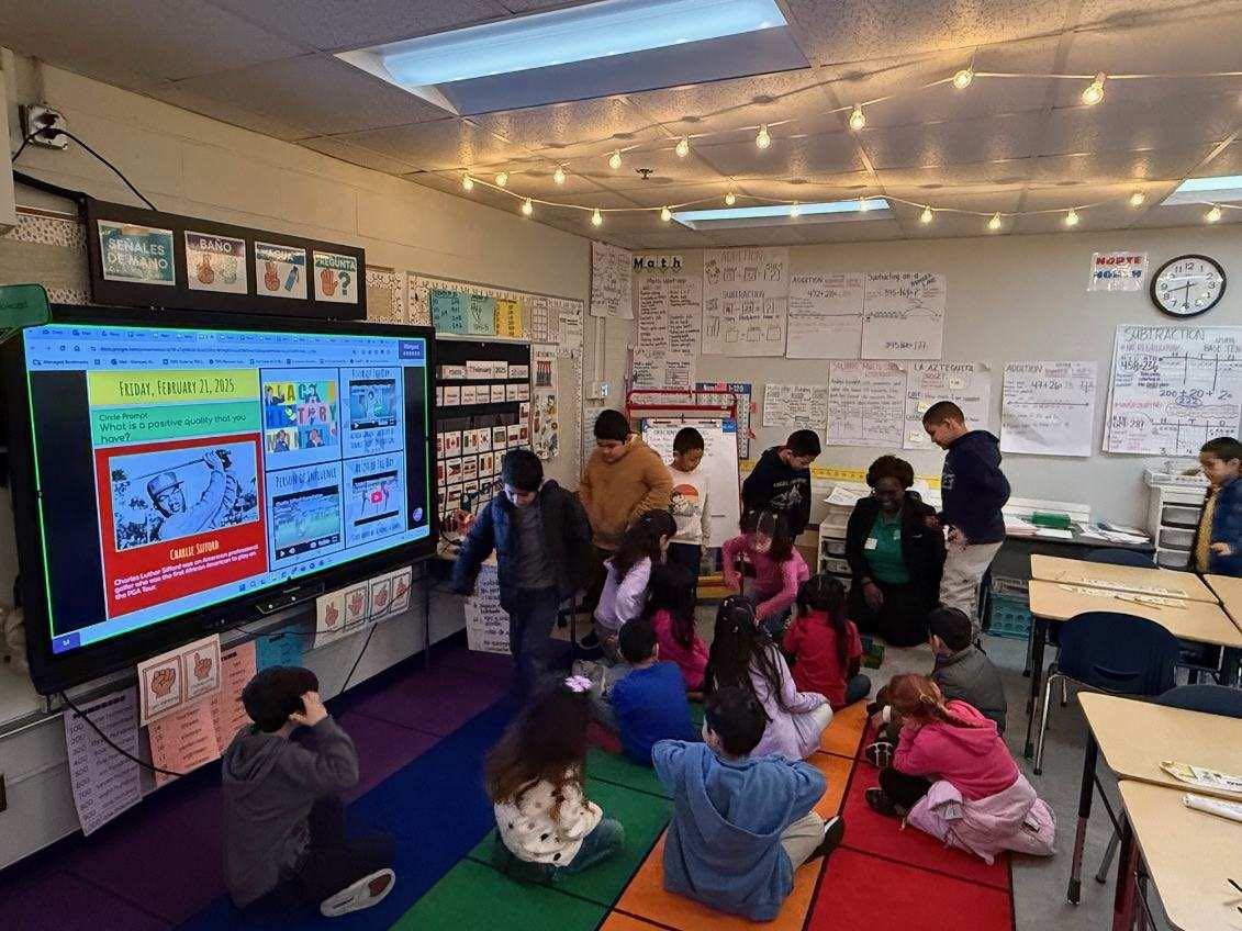 DrKudaisi's tweet image. I was so privileged to speak at @FrankBormanElementary School for Black history month and share a little bit about @UNTsocial @UNT_COE! I was able to share my journey but more importantly encourage them to think about themselves as gifts to the world! What an honor🥰!