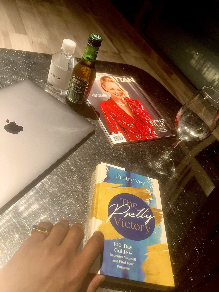 duckysplash's tweet image. Give thanks for Life everyday but especially on Our Bdays (mines is today of Course 😁) This is the Day our spirits manifested into the Flesh 🙏🏾
Existing is a Beautiful thing no matter the Moment! God is Great and Birthdays are Timeless. 
#birthday #feb24