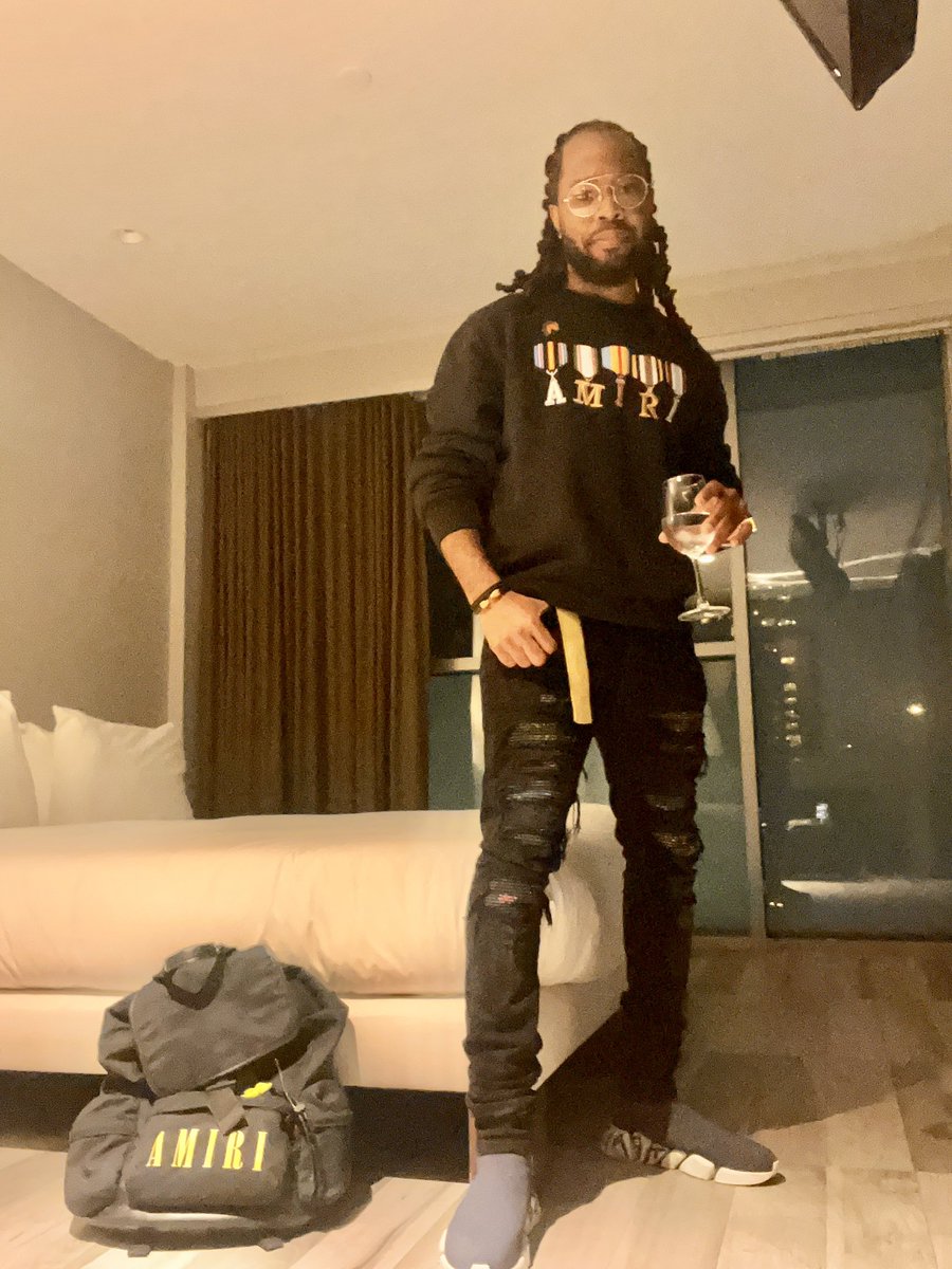 duckysplash's tweet image. Give thanks for Life everyday but especially on Our Bdays (mines is today of Course 😁) This is the Day our spirits manifested into the Flesh 🙏🏾
Existing is a Beautiful thing no matter the Moment! God is Great and Birthdays are Timeless. 
#birthday #feb24