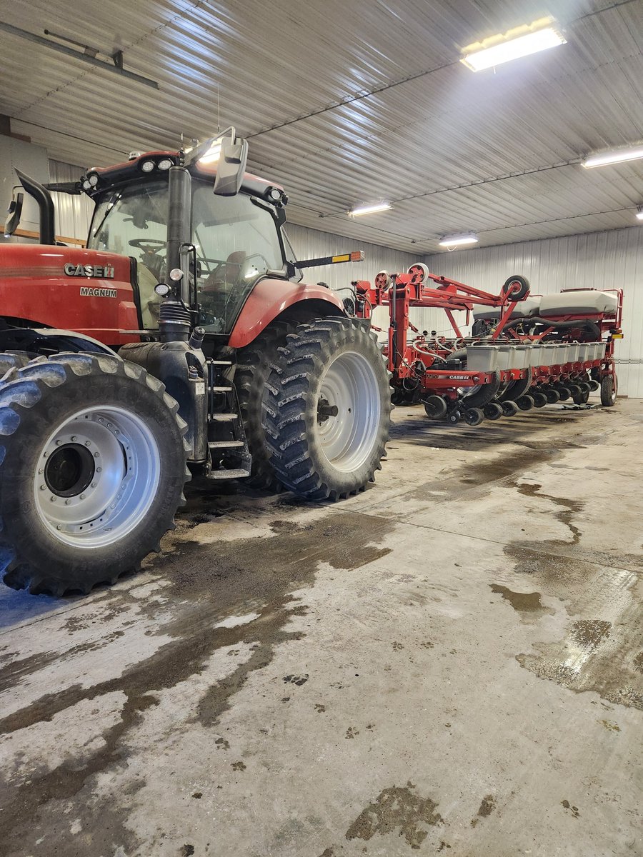 Val Plagge tweet media