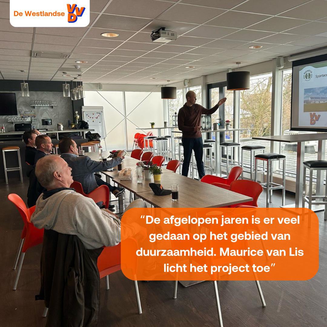 RoelBatelaan's tweet image. Prima werkbezoek gebracht aan ‘De Heul’: @SmiemansPr en @HandbalQuintus / @Quintusvoetbal openden de deuren voor mijn collega’s van @VVDWestland en @VVDDelfland . #Kwintsheul #VVD