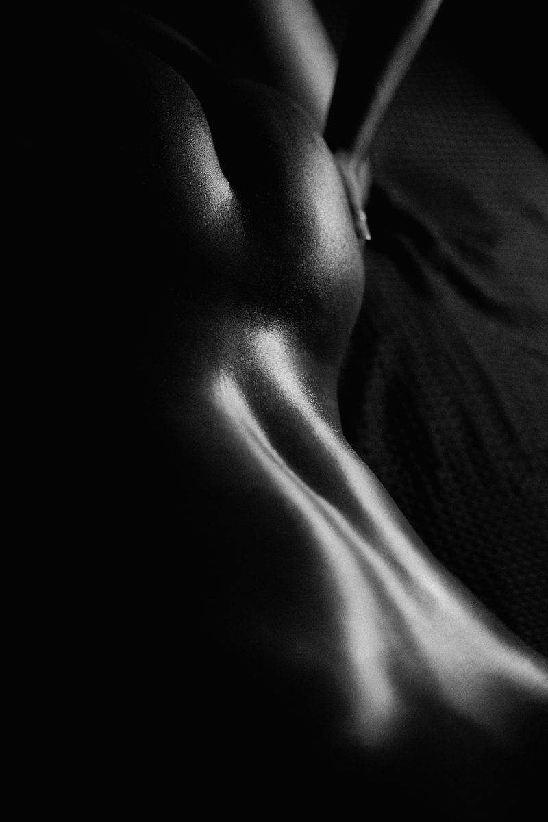 Bringing sexy backkk… 

🖼️:- <a href="/CallmeEbonyx/">Ebony</a>