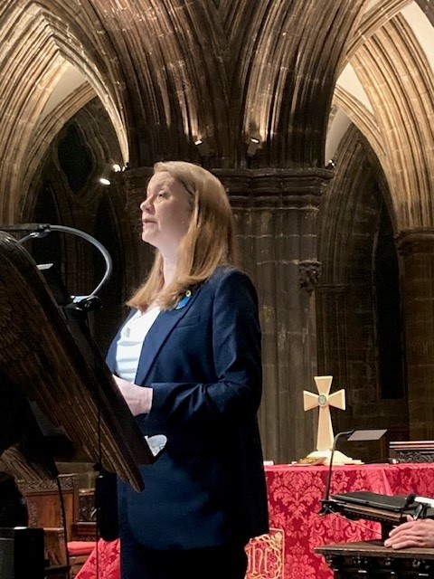 Scot Gov Fairer (@scotgovfairer) on Twitter photo The Scottish Government resolutely condemns Russia’s illegal war against Ukraine.
Speaking at a <a href="/AUGBGlasgow/">AUGB Glasgow</a> event, Social Justice Secretary <a href="/S_A_Somerville/">Shirley-Anne Somerville</a> reaffirmed Scotland's continued solidarity with Ukraine and paid tribute to the resilience of the Ukrainian people. The Scottish Government resolutely condemns Russia’s illegal war against Ukraine.
Speaking at a <a href="/AUGBGlasgow/">AUGB Glasgow</a> event, Social Justice Secretary <a href="/S_A_Somerville/">Shirley-Anne Somerville</a> reaffirmed Scotland's continued solidarity with Ukraine and paid tribute to the resilience of the Ukrainian people.