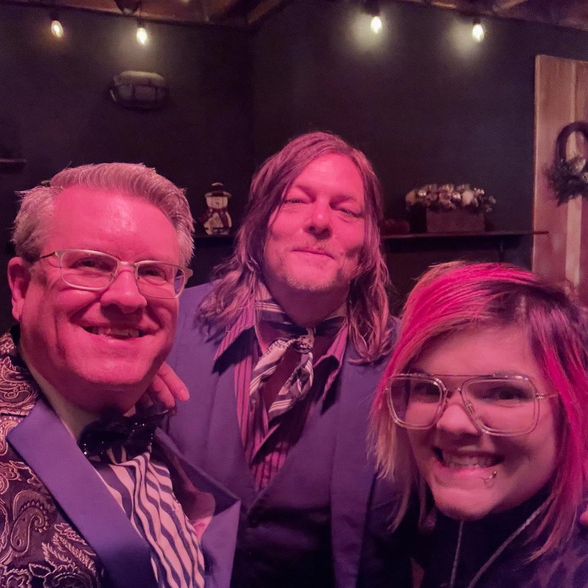 reedusnetwork's tweet photo. Norman Reedus at the Edward Gorey 100th Birthday Benefit Gala in New York on February 22nd.
©️ Todd Camp | Facebook
#normanreedus https://t.co/Bh2HERlOKt