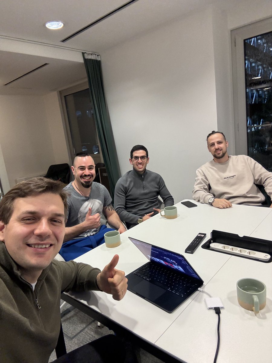 VasilyKichigin's tweet photo. I just met @lamspyrou a TRS 6 figure seller on Fiverr and will record an interview with him tomorrow.

What should I ask him about? https://t.co/tBs4RCnFMl