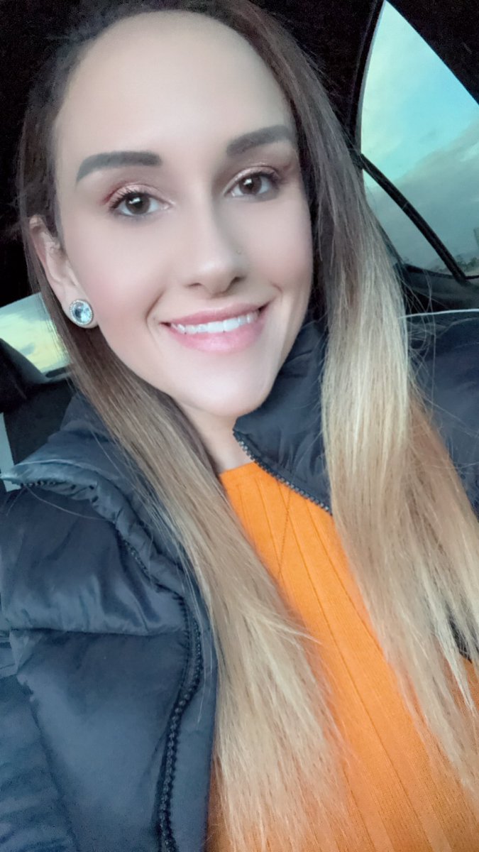 Just casually defying reality at the Museum of Illusions. Highly recommend if you enjoy questioning everything you thought you knew 🤪… and taking some ridiculously fun photos 😝