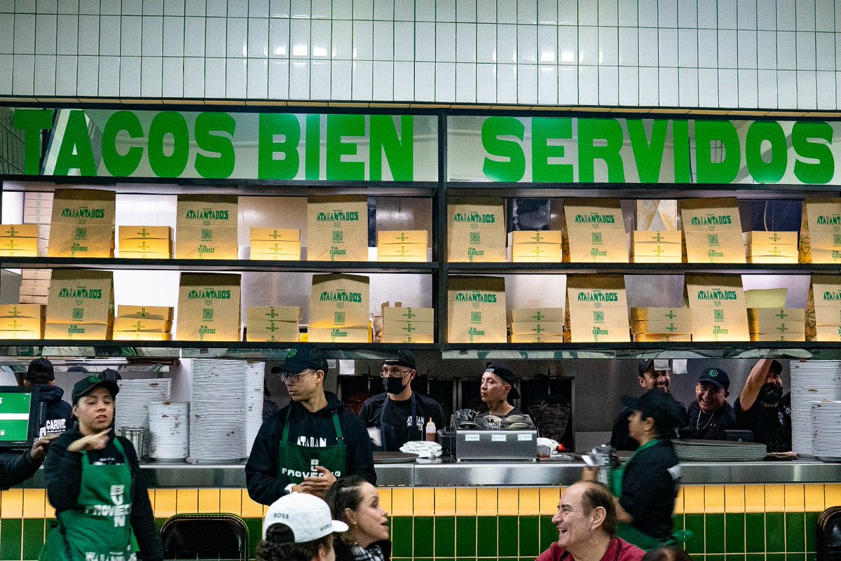 larutagarnacha's tweet photo. ¿Ya probaste los tacos de Atarantados? Si no lo has hecho, estás perdiéndote el verdadero sabor de Monterrey. 

Nuevo video aquí ⬇️⬇️⬇️
https://t.co/47vG7xUQcA https://t.co/ycrnUcWb66