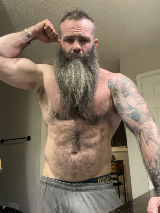 Time for a new meal plan. Here is day 1 ?? https://t.co/rz5ywmPMSW