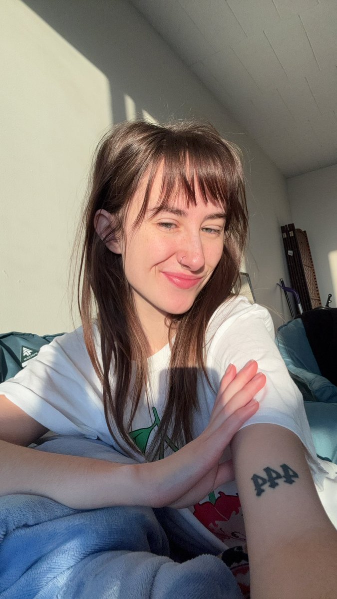 HillerShylynne's tweet image. I JUST MOVED INTO MY VERY FIRST APARTMENT THANKS TO UGC… 👀
2 years ago I started this journey as a SIDE hustle for FUN.. and now it is furnishing and paying for my first apartment. WTF. (Pardon my French)
NEVER underestimate the power of consistency.
If you want something…
