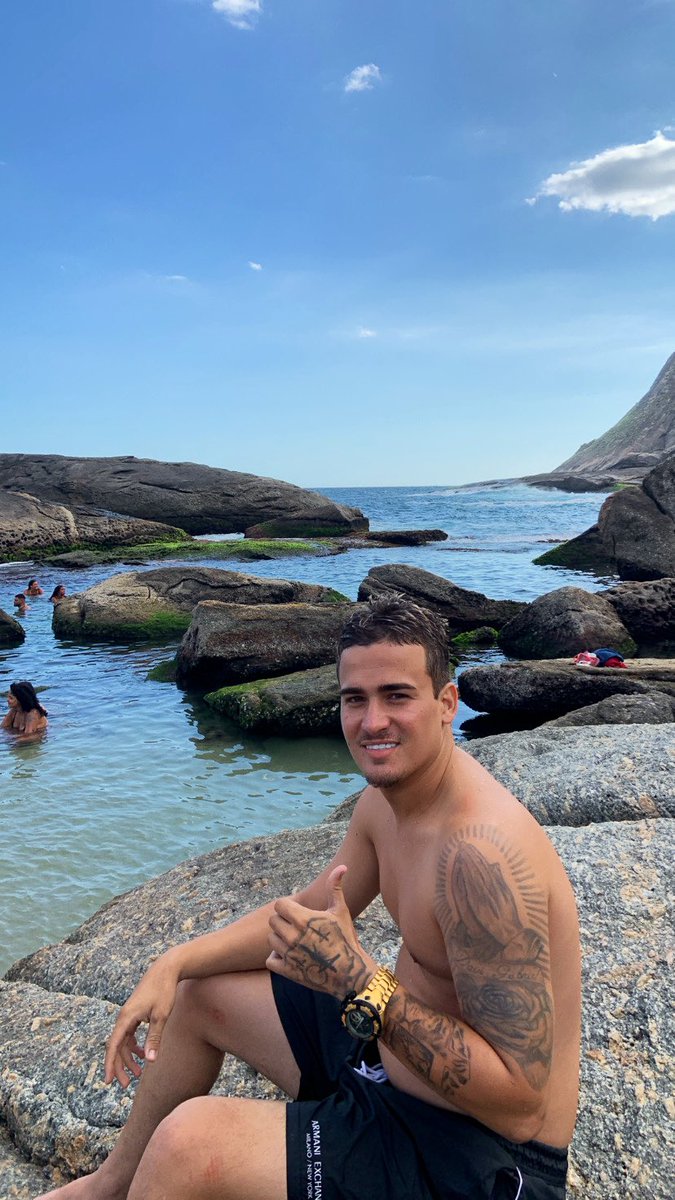 Matheus_alxd's tweet photo. Hoje dia rendeu , Obgd Deus ❤️🙌🏼 https://t.co/LZABuCWaT4
