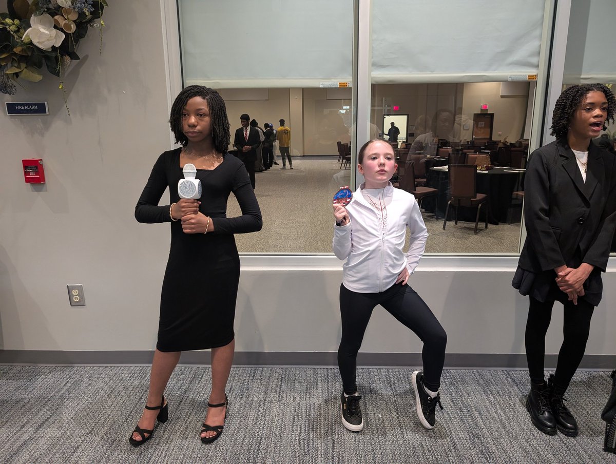 Langford Elementary tweet media