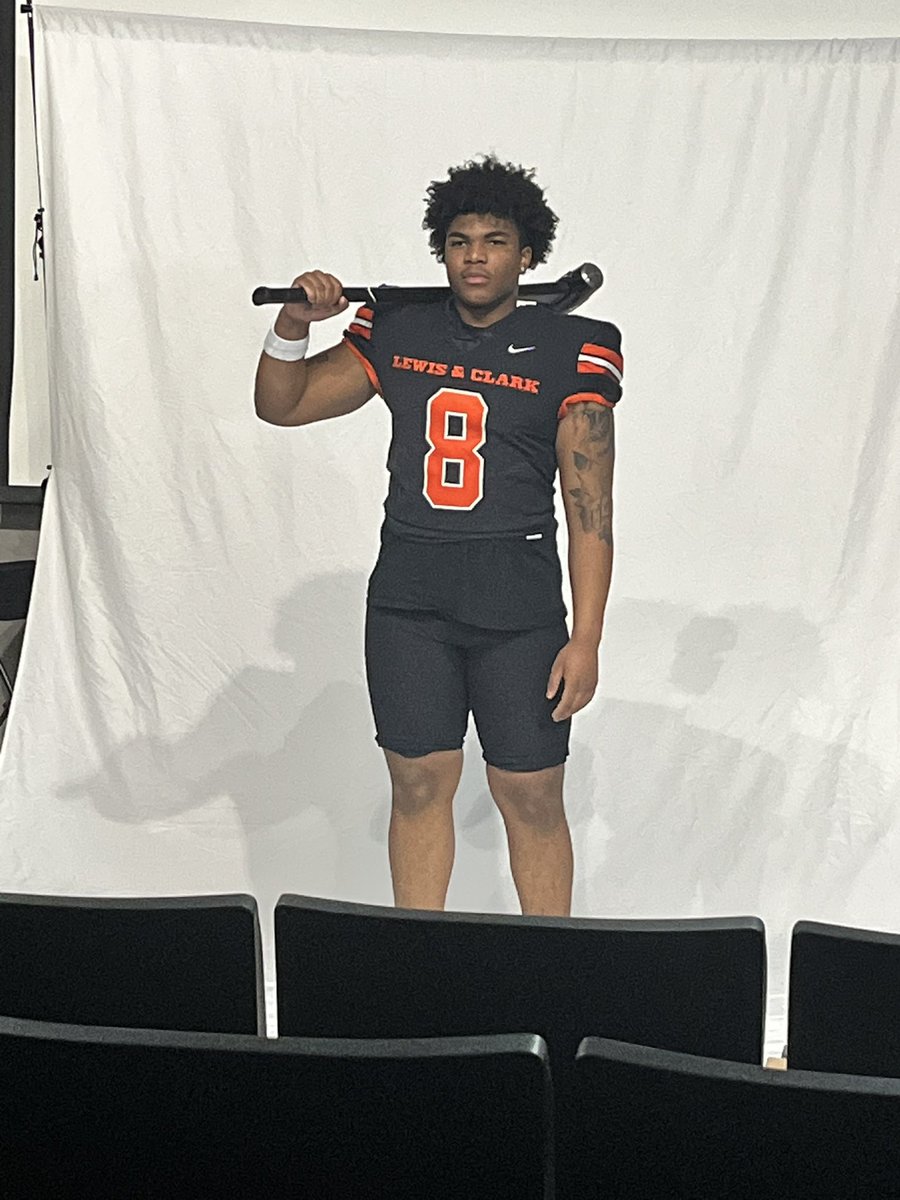 King Soloman (@king_hamilton1) on Twitter photo Had a great OV at Lewis & Clark!!!!thank you for inviting me <a href="/coachbelliott/">Brett Elliott</a> <a href="/Coach_DanFields/">Coach Daniel Fields</a> <a href="/lewisclarkfb/">Lewis & Clark Football</a> Had a great OV at Lewis & Clark!!!!thank you for inviting me <a href="/coachbelliott/">Brett Elliott</a> <a href="/Coach_DanFields/">Coach Daniel Fields</a> <a href="/lewisclarkfb/">Lewis & Clark Football</a>