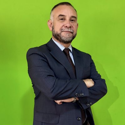 Paul Contreras tweet media
