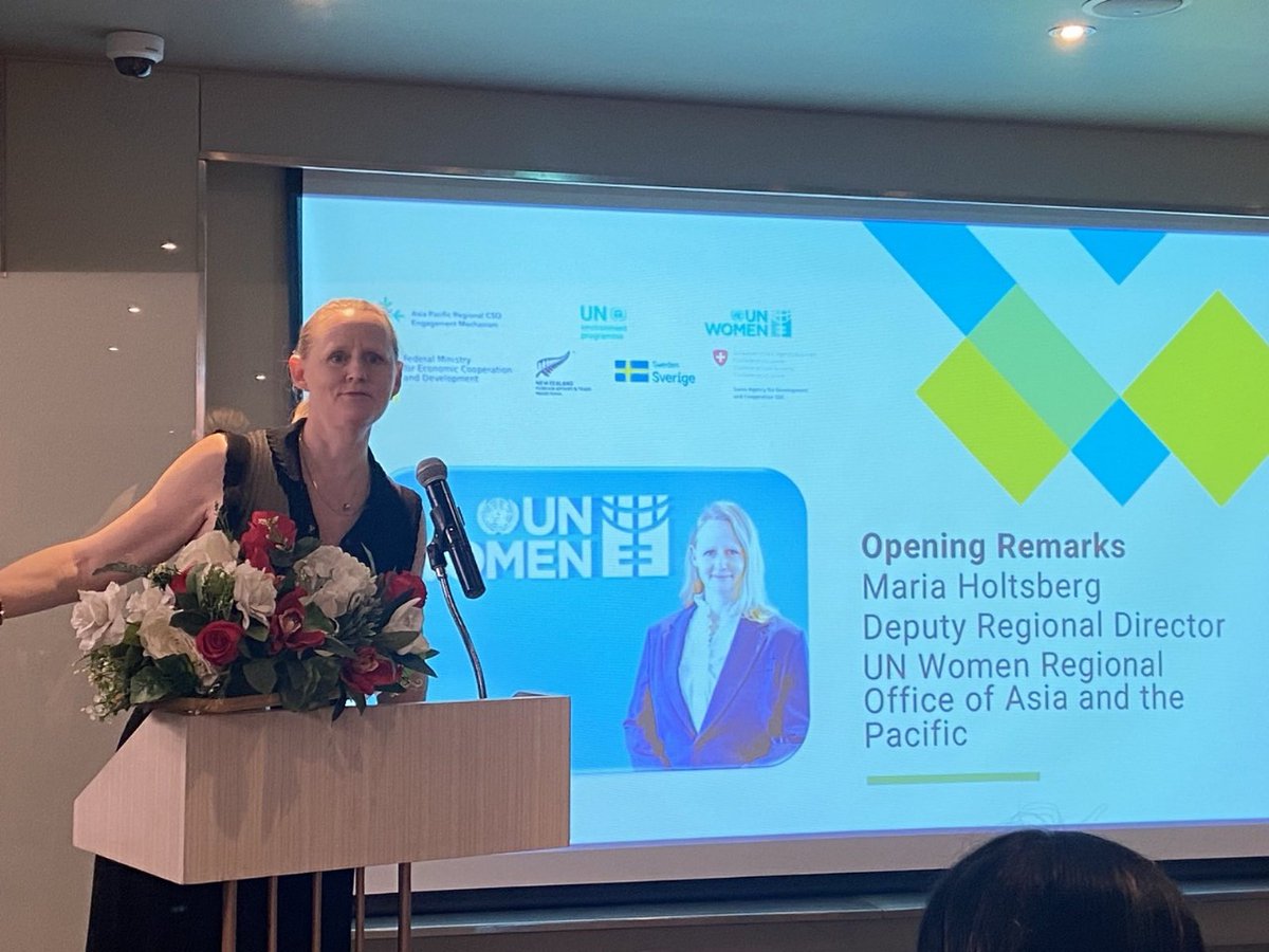 unwomenasia's tweet photo. Civil society organizations convened ahead of the #APFSD to explore strategies for advancing a gender-just energy transition.

UN Women and @UNEP_AsiaPac highlighted lessons from the #EmPowerForClimate Programme, emphasizing the importance of multistakeholder collaborations. 🤝 https://t.co/pyb4LVZ6XY