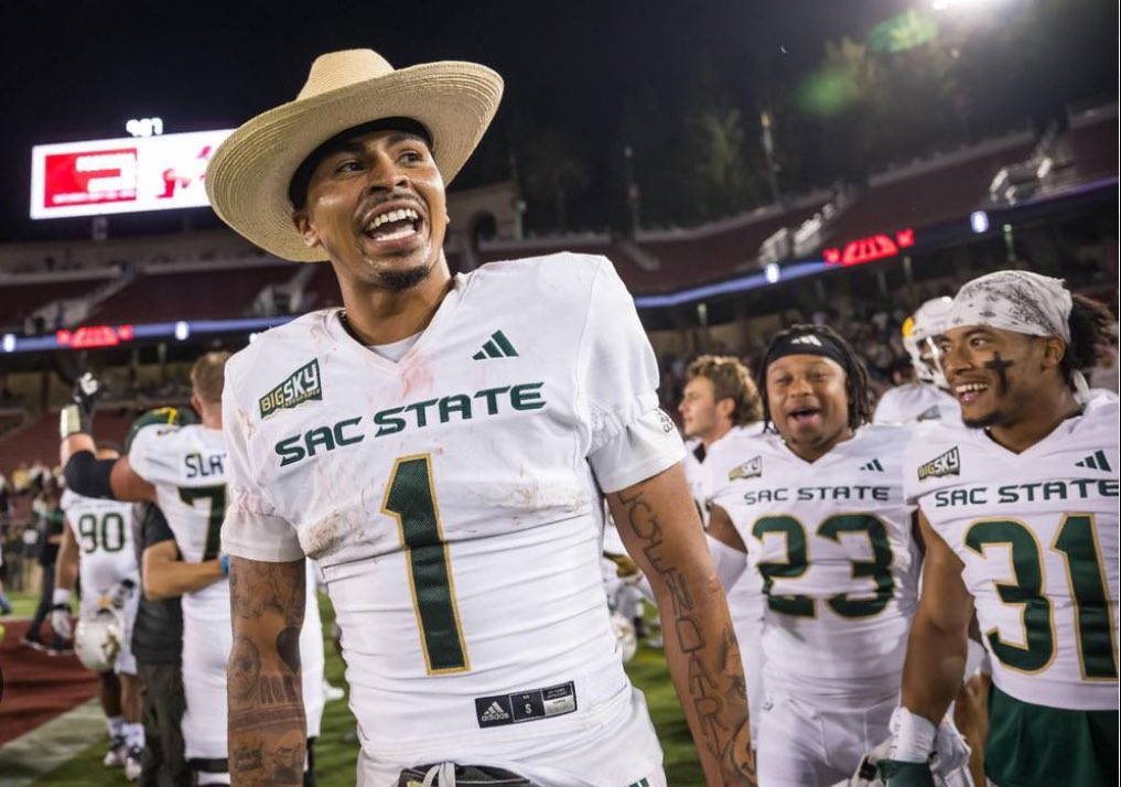 #AGTG Thank you <a href="/Coach_JoeyMoss/">Coach Joey Moss</a>  for the opportunity &amp; grateful to have received an offer to play football at Sacramento St <a href="/SacHornetsFB/">Sac State Football</a>  <a href="/BrennanMarion4/">Coach Marion</a> <a href="/CoachKMerch/">Ken Merchant</a> <a href="/CoachSidKrish/">Sid Krishnamurthi</a> 

<a href="/OilerRecruiting/">Pearland Oilers Football Recruiting</a> 
<a href="/CoachGotte/">Coach Gotte</a> 
<a href="/EarlGill10/">Earl Gill</a> 
<a href="/TFloss32/">Todd Glawson</a> 
<a href="/CAT_TAKEOVER/">chaz thompson</a> 
<a href="/CoachMay13/">Coach Scott May</a> 
<a href="/draftjm13/">JFM</a>