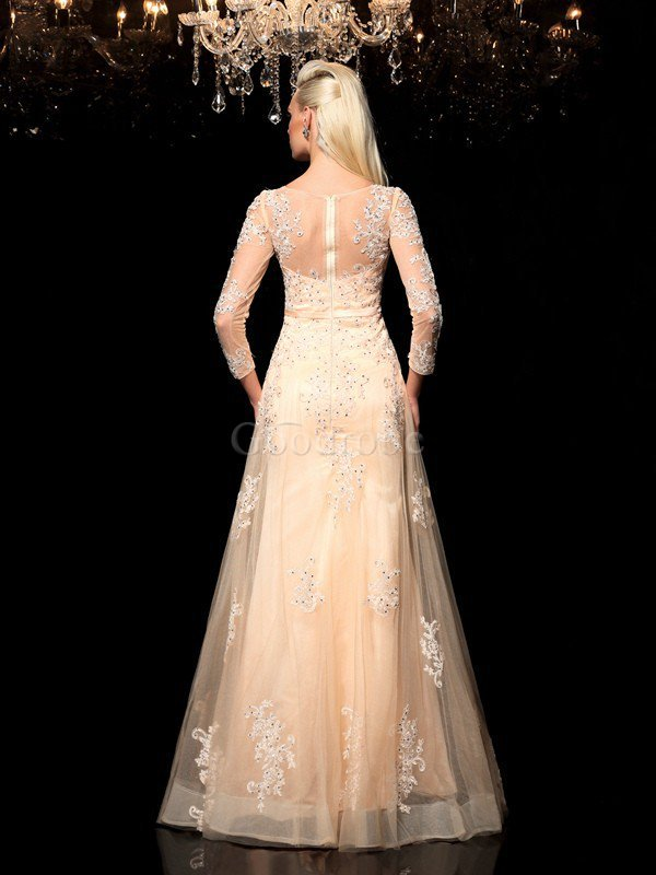 selfdress tweet picture