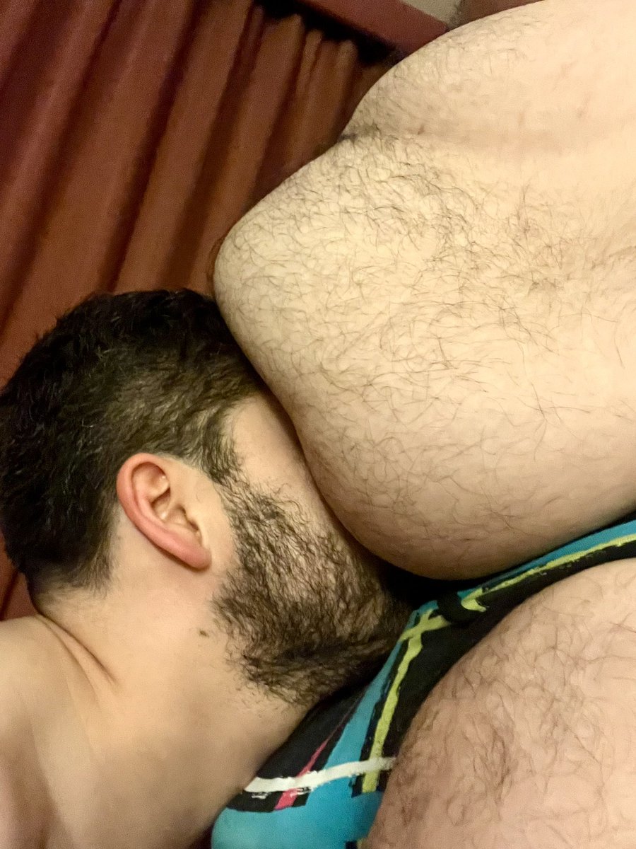 Smother me in belly please 🥵😈 <a href="/WTGains/">BlubberHog</a>
