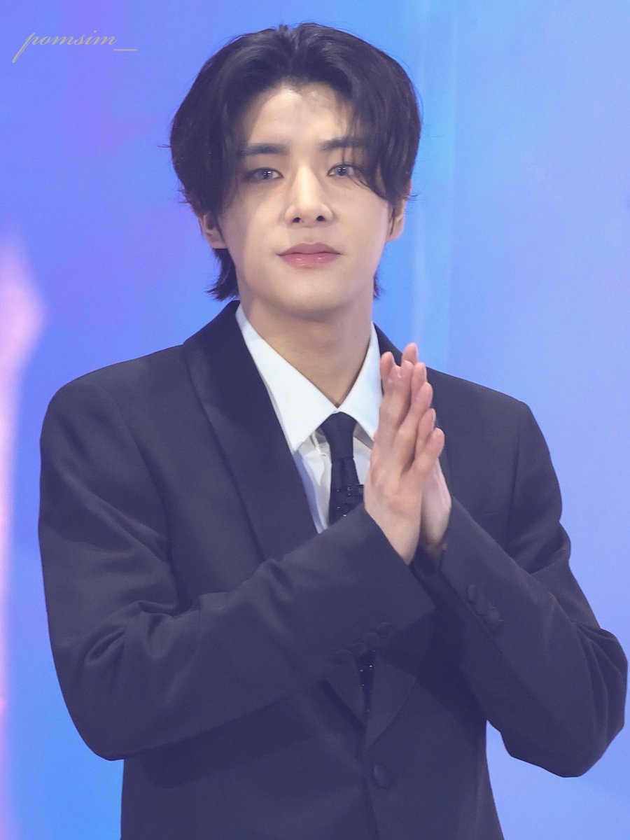 pomsim_'s tweet photo. 250222 D AWARDS

#ENHYPEN #엔하이픈 #제이크 #JAKE #ジェイク #심재윤 https://t.co/ksRQ1egaJl