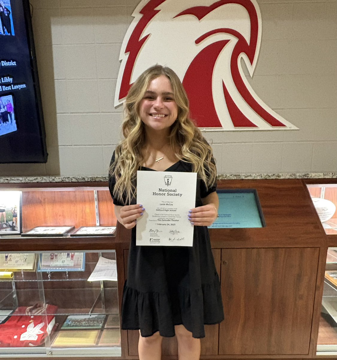 Lanie McCoy 2026 (@lanie_mccoy9) on Twitter photo Officially got inducted into National Honors Society tonight after tryouts!! Student athlete🙌🙌🙌
<a href="/CoachJeffHill/">OHIO OUTLAWS PREMIER- HILL</a> <a href="/sheetman01/">Terry Sheets</a> <a href="/pjonesbaseball/">Patrick Jones</a> <a href="/DirectRecruits/">Direct Recruits</a> <a href="/CoastRecruitsSB/">Coast Recruits 🥎</a> <a href="/CoastRecruits/">Coast 2 Coast Recruits</a> <a href="/gatorjack72/">Girls In The Game</a> <a href="/SBRRetweets/">Softball Recruiting Reposts</a> <a href="/TopPreps/">SPORTS NEWS, VIDEOS, GRAPHICS, EXPOSURE & MORE</a> <a href="/BigFaceSportss/">BigFaceSports, (Recruiting & Scouting)</a> <a href="/ExpoRecruits/">Expo Recruits</a> <a href="/SoftballRecruit/">Softball Recruit 🥎</a> Officially got inducted into National Honors Society tonight after tryouts!! Student athlete🙌🙌🙌
<a href="/CoachJeffHill/">OHIO OUTLAWS PREMIER- HILL</a> <a href="/sheetman01/">Terry Sheets</a> <a href="/pjonesbaseball/">Patrick Jones</a> <a href="/DirectRecruits/">Direct Recruits</a> <a href="/CoastRecruitsSB/">Coast Recruits 🥎</a> <a href="/CoastRecruits/">Coast 2 Coast Recruits</a> <a href="/gatorjack72/">Girls In The Game</a> <a href="/SBRRetweets/">Softball Recruiting Reposts</a> <a href="/TopPreps/">SPORTS NEWS, VIDEOS, GRAPHICS, EXPOSURE & MORE</a> <a href="/BigFaceSportss/">BigFaceSports, (Recruiting & Scouting)</a> <a href="/ExpoRecruits/">Expo Recruits</a> <a href="/SoftballRecruit/">Softball Recruit 🥎</a>