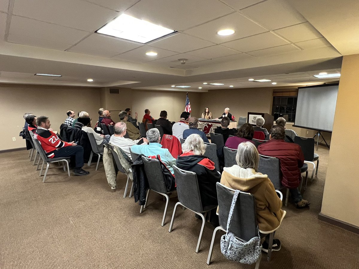 NJDevilsFanClub's tweet photo. We are underway for our February General Meeting with Kristy Flannery of The Hockey News.
#NJDevils #DevilsFanClub https://t.co/i1VG39gRcl