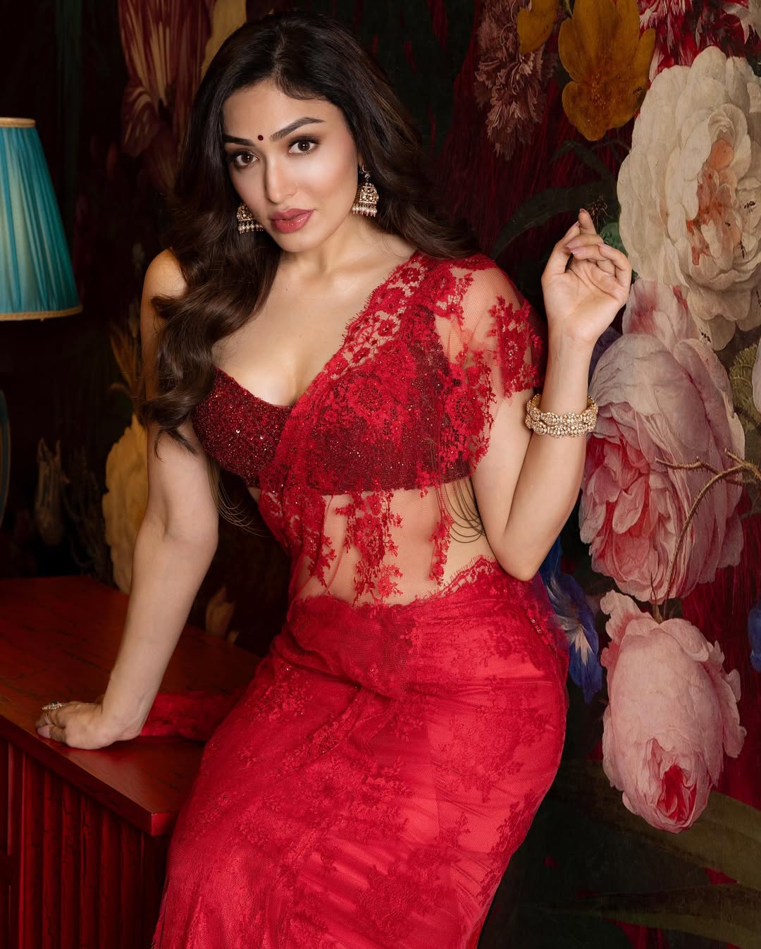 GkmCTH1WwAAxXFP?format=jpg&name=large