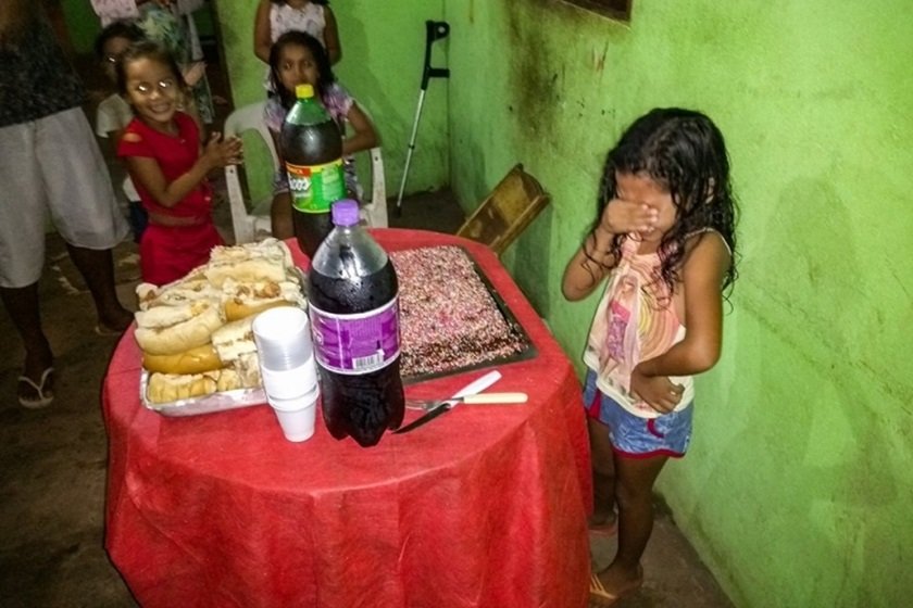 itsdelgadoo's tweet photo. @tvglobo A Maria de Fátima assim no início do trailer 👇👇 https://t.co/vp71PKW9BB