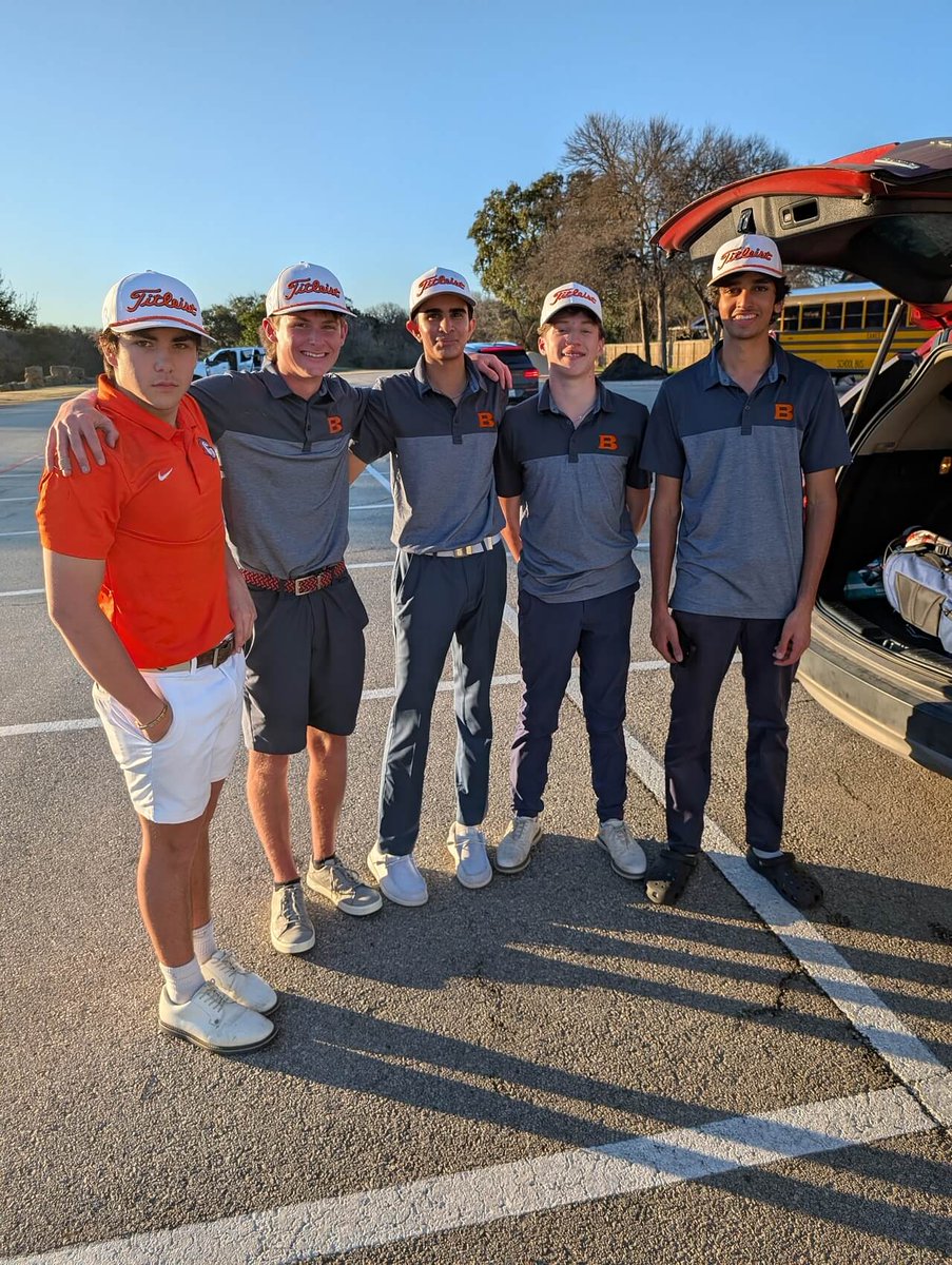 Great showing by our Varsity Boys today with a top ten finish at the regional preview! @nisdbrandeisbroncos <a href="/NISD_Athletics/">NISD_Athletics</a>  <a href="/BroncosBrandeis/">Brandeis Broncos Athletic Booster Club</a>