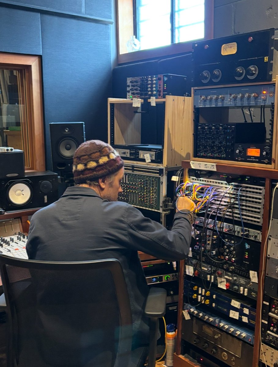 medusaeditions's tweet photo. COMING SOON, SPRING 2026 #medusaeditions #palacesound #dramatispersona #ayalsenior #kurtnewman #andrewfurlong #jayanderson #blakehoward #amahlarulanandam #michaeldavidson #sandroperri #songbookthree #yutori https://t.co/kouPx12bNO