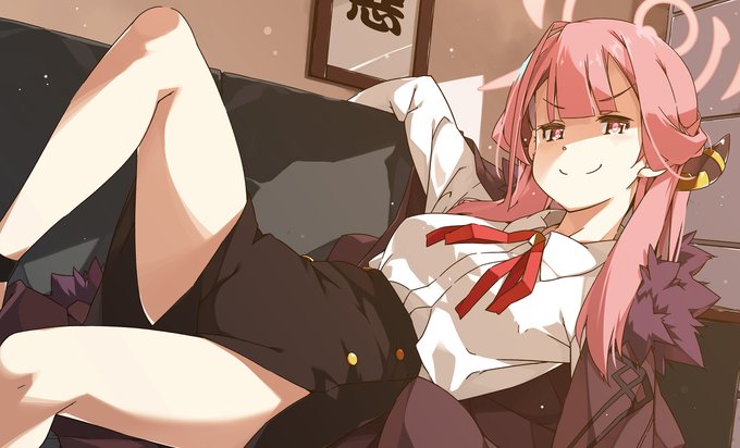 月頭恒例、各所ヘッダ画像のカレンダーイラストを3月分に更新しましたアルちゃん御御足(*'Д`) #ブルアカ 