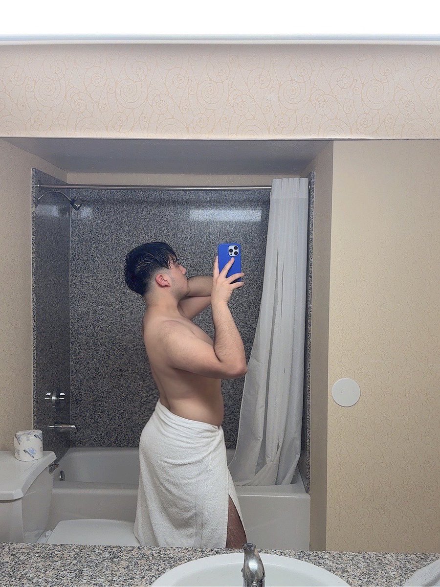 ctmdavid_'s tweet image. 🧖🏻