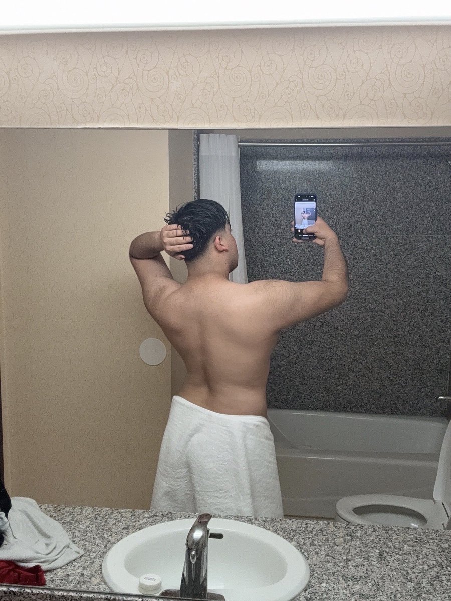 ctmdavid_'s tweet image. 🧖🏻