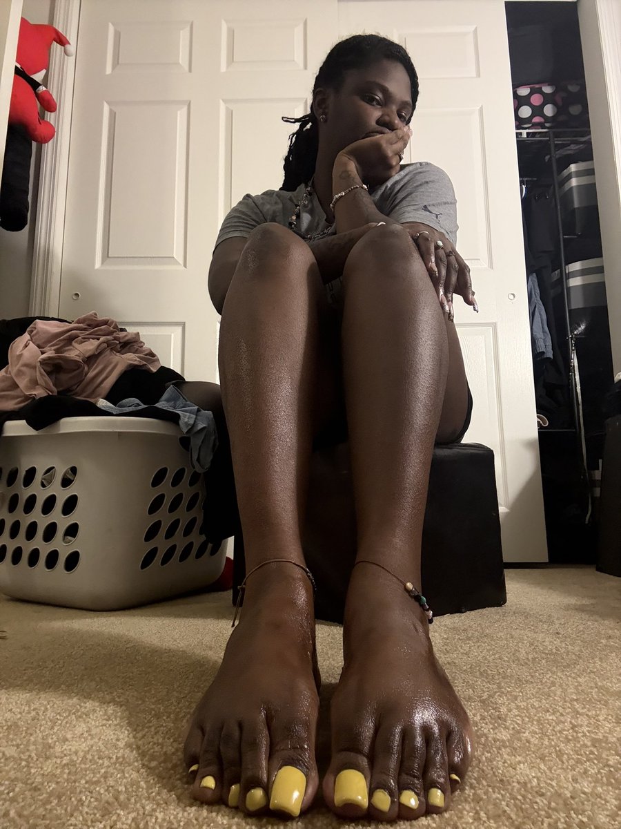 Gotta stay moist while cleaning wheew im chocolate