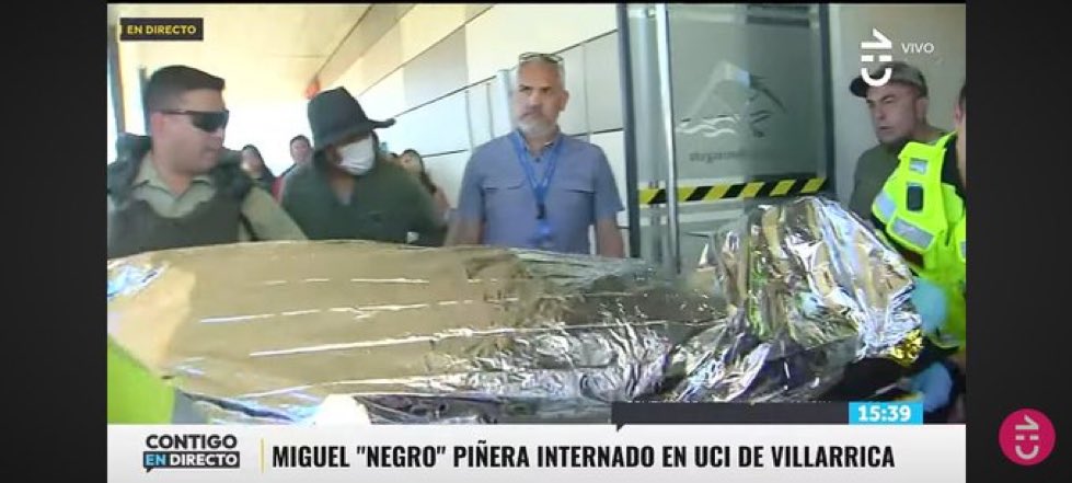 presxmapxche's tweet photo. SE ME FUEEE SIN AVISAR NO LE PUDE ACOMPAÑAAR A SU CITA CON LA OSCURIDAAAD #Viña2025 #FestivalXMega https://t.co/LlPGU6WoYj