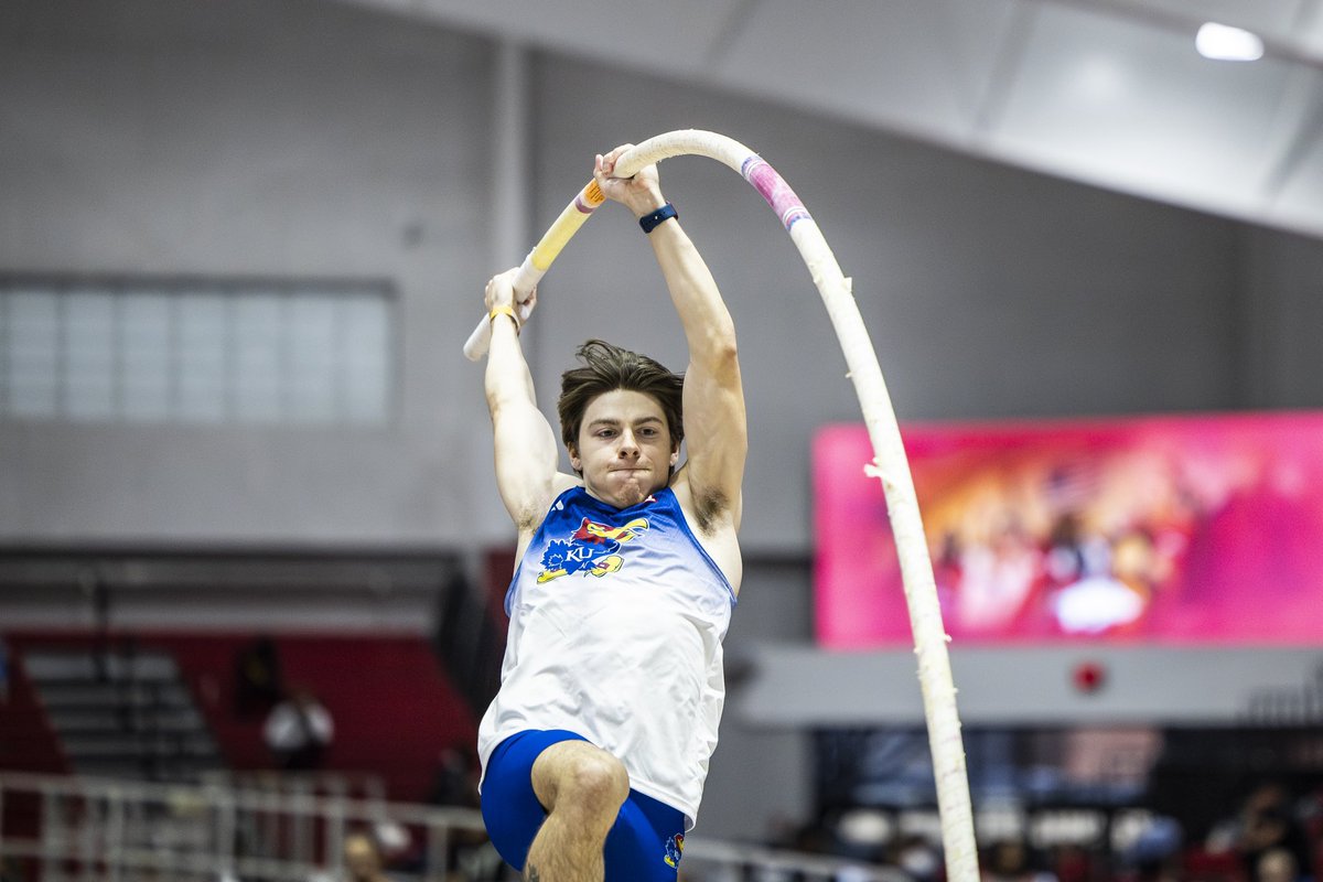 Kansas Track & Field x Cross Country tweet media