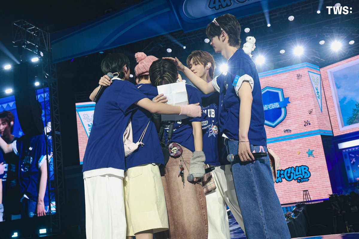 KDH. (@isndohoon) on Twitter photo 