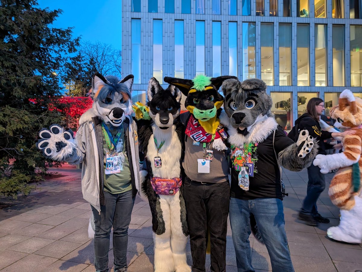 wakewolfasl's tweet photo. Deaf fursuiter reunions at #NFC2025!

Can I say Deaf Furs Power? 🧏‍♂️✊
@UlviYuitza @EclipseTheHusky @ToxicCandyFur and me

📸 @DazelDewildevos 

Happy #FursuitFriday! https://t.co/7crLlMKGNA