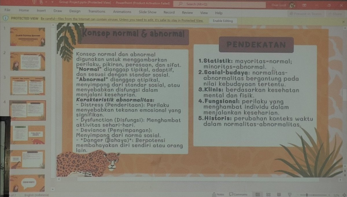 studytanss's tweet photo. Coolyah hari ini psikologi abnormal https://t.co/HT4Z422cGu