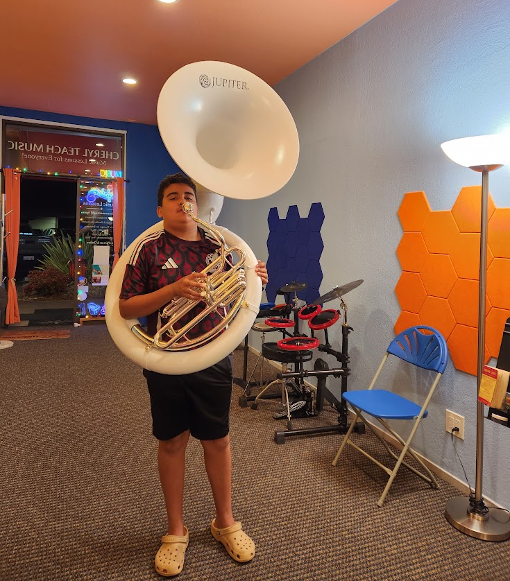 Happy Musical Mondays!
The Sousaphone is so cool. It was invented by John Philip Sousa; He wanted a Tuba that didn't have to be carried as they were marching. The interesting thing about it is the player climbs inside of it so they can play as they march!

#Sousaphone
