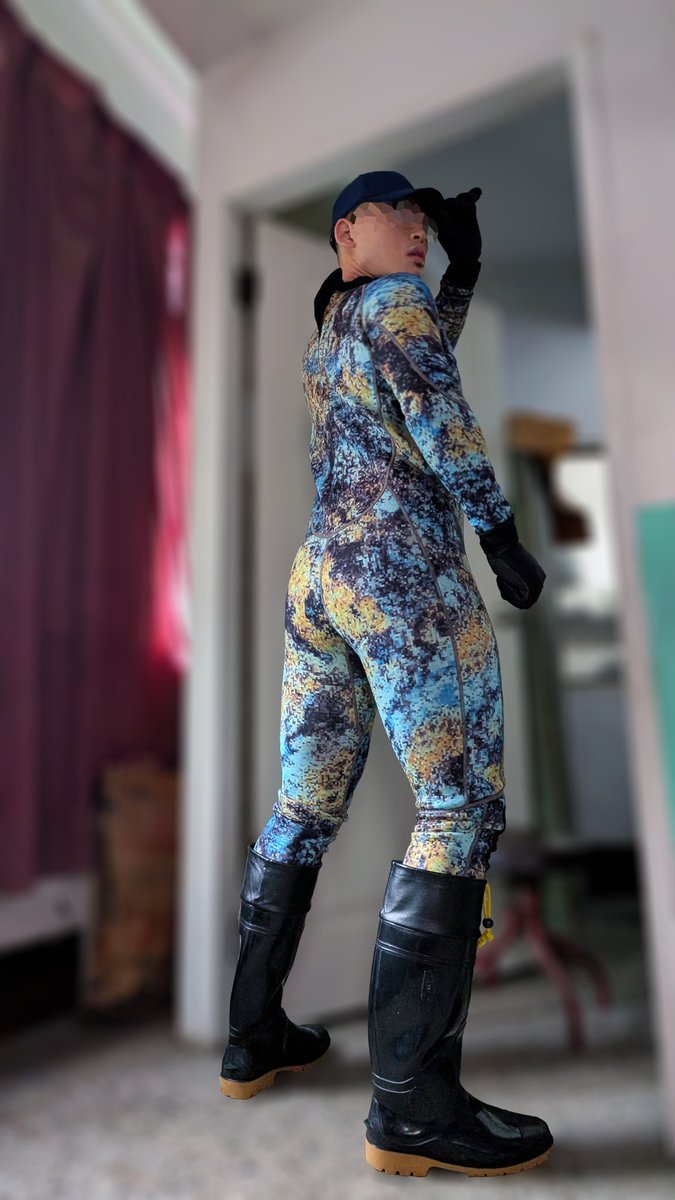 大臀男子 tweet media