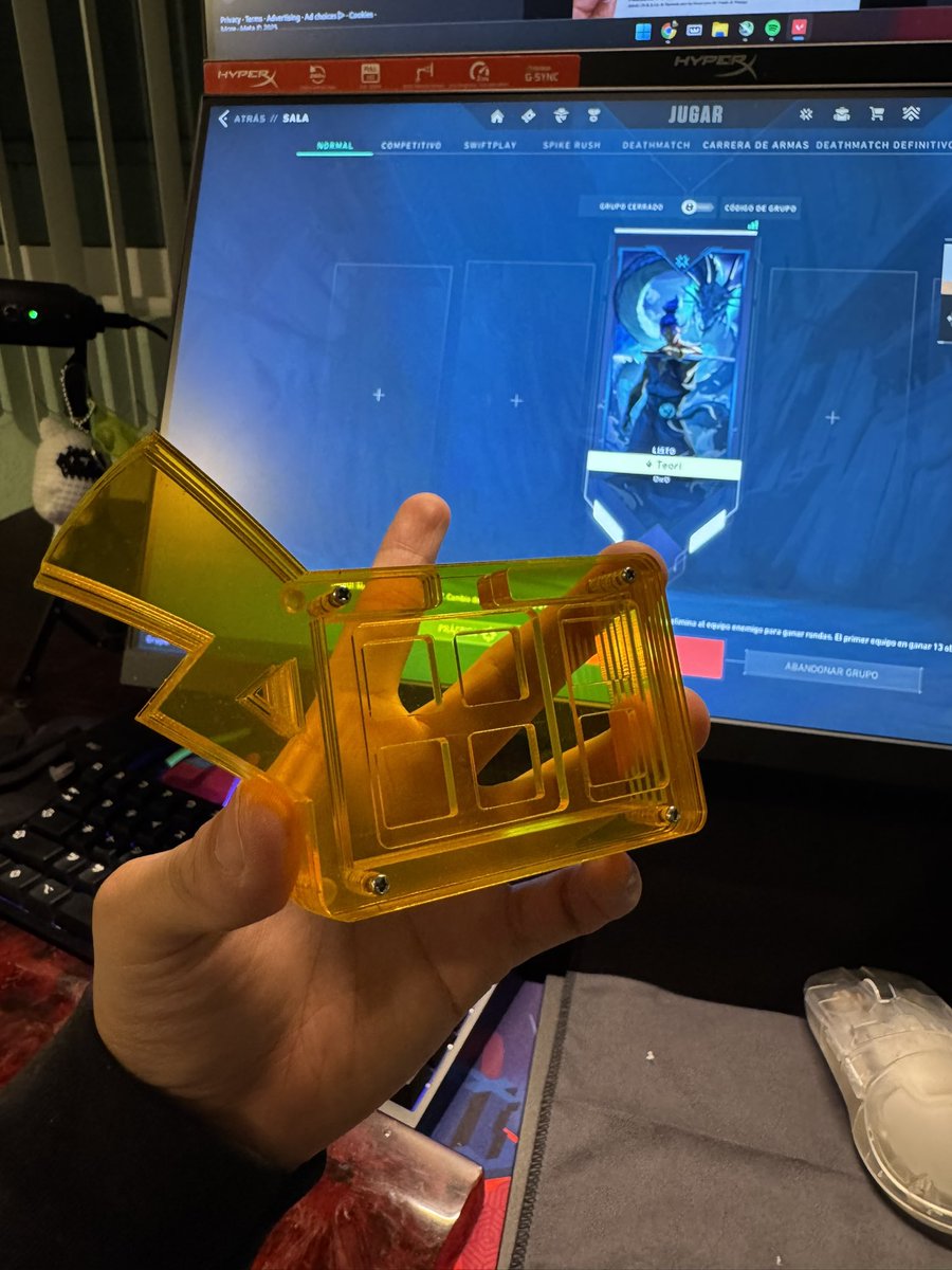 teo_postmortem's tweet image. Se acercan cositas 
#macropad
#bento
#customkeyboard