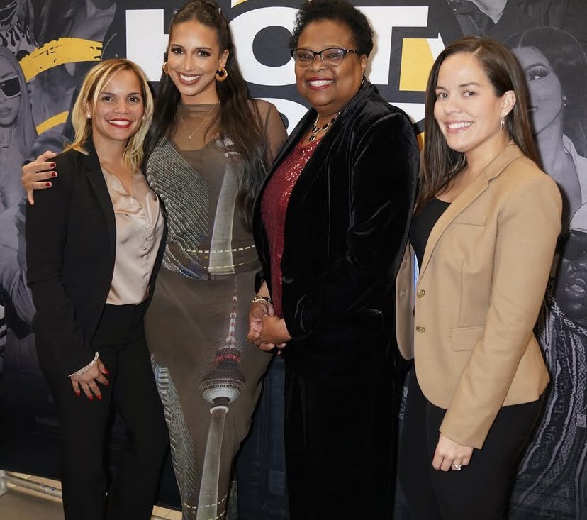 Matlockness's tweet image. Had a successful event hosted with the HOT97FM team  for the upcoming artist to showcase their talents to the world...bet some new cats are hitting the spotlight soon🔥🚀💯