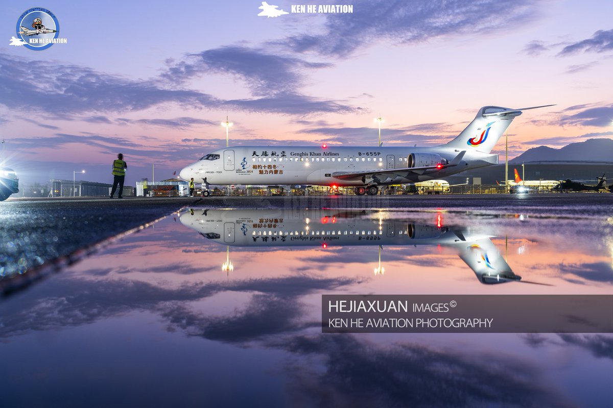 KenHe1587199's tweet photo. Night shot during Zhuhai Airshow ramp. The Genghis Khan Airlines' ARJ21 was going to departure. The reflection and sunset clouds is spetacular! 😍
#zhuhaiairshow #arj21 #chinaairshow #comac #zhuhaiairshow2024 #airshow #ramp #rampwalk #aviation #planespotting #aviationphotography https://t.co/a3y5UF4Phd