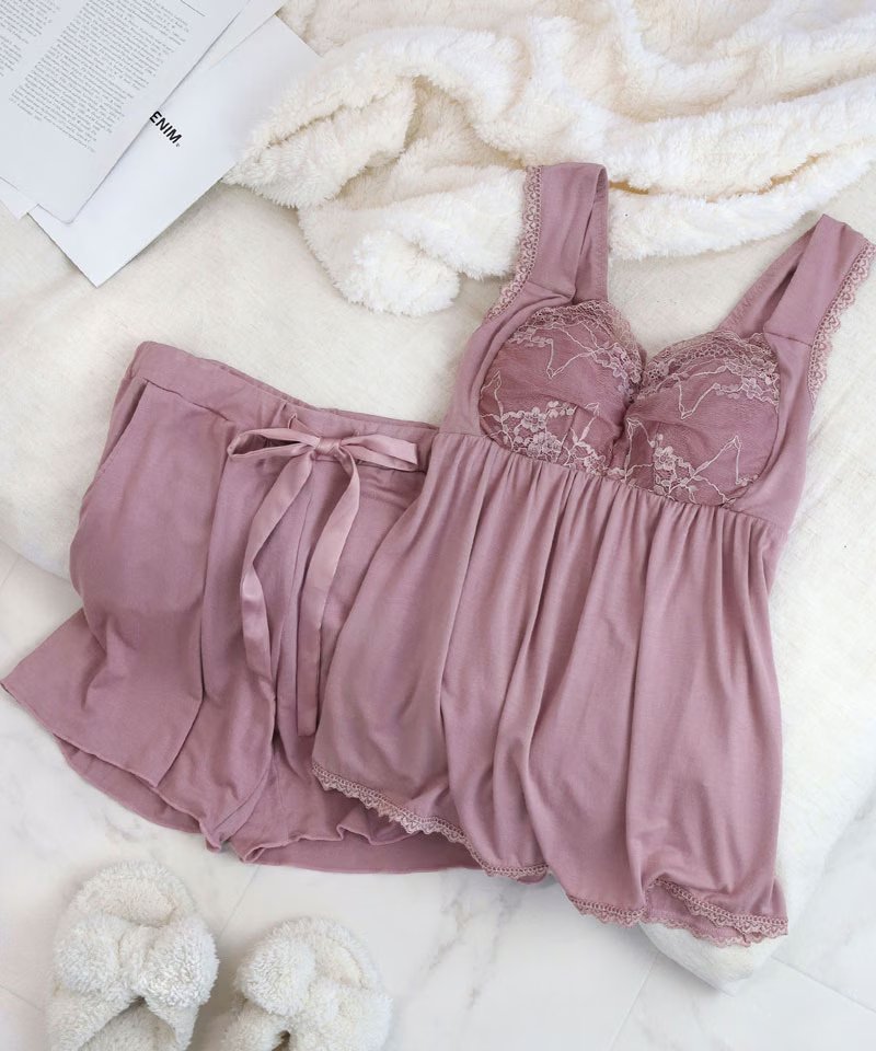 MOVE_byqoo10's tweet image. 【寝てる間もケアしてる？】
大人気 #tu_hacci さんのナイトブラでおしゃれしながらバストケアで一石二鳥💘ルームウェアでも使えてありがたい✨😴
#ツーハッチ