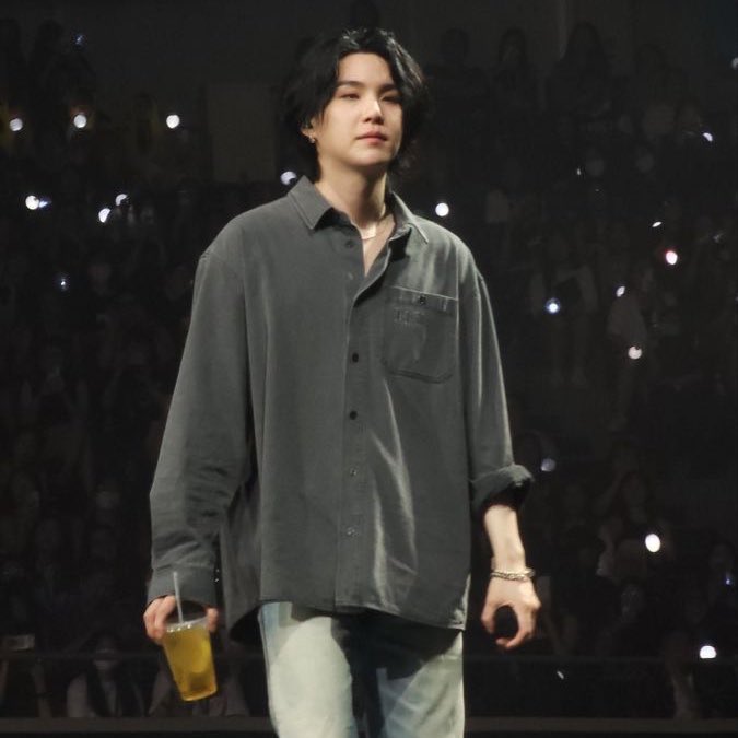 𝐜𝐚𝐚•𝐧𝐭𝐢𝐤 🐣 ambunya ceri tweet media