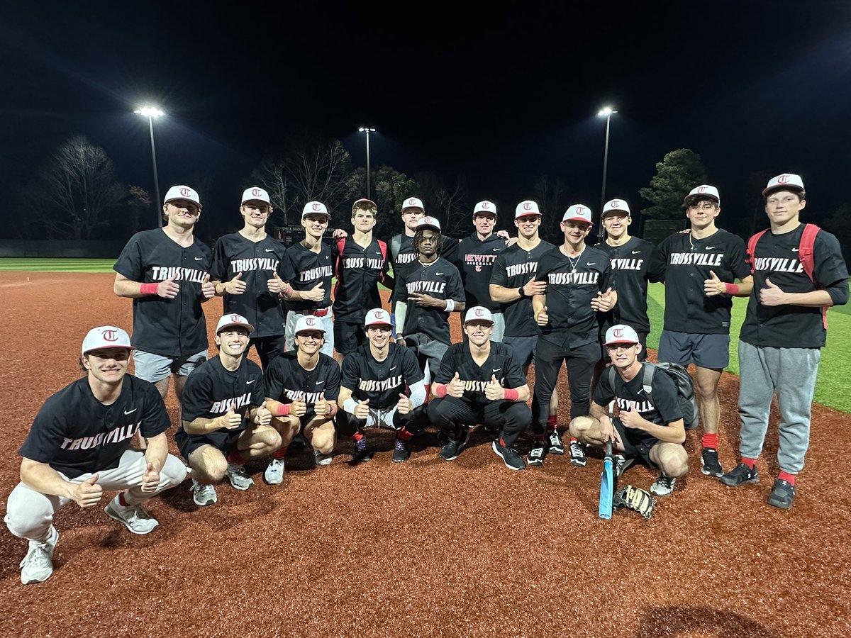 Varsity wins 7-0. <a href="/Chelmers2/">Christian Helmers</a> 2 hit shutout!  <a href="/SteeleHall6/">Steele Hall</a> 2 hits with HR, 2B &amp; RBI, <a href="/Cale_Mcintosh13/">Cale Mcintosh</a> 2 hits with 2B &amp; 2 runs, <a href="/Chelmers2/">Christian Helmers</a> 2B &amp; 2 RBI’s, <a href="/colbydurden18/">Colby Durden</a> 2 hits with 2B &amp; 2 RBI’s, <a href="/OllisDrew/">Drew Ollis</a> 2 hits &amp; RBI.