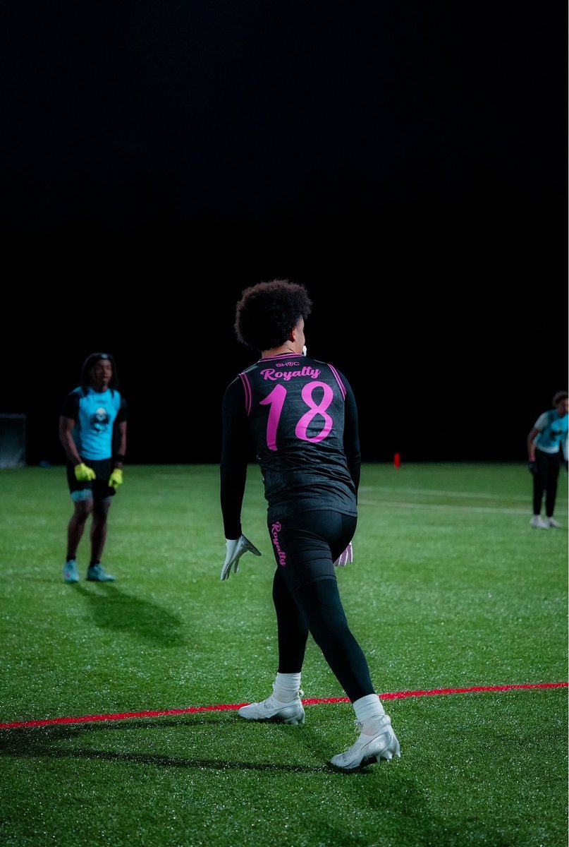 Malcolm Levenberry (@malcolmberry24) on Twitter photo Off season work ‼️
RZE 7v7 Tournament
Went 4-1
<a href="/HerndonFtbl/">Herndon Football</a> <a href="/RoanokeFB/">Roanoke College Football</a> <a href="/FitnessBadi/">Badi Fitness</a> Off season work ‼️
RZE 7v7 Tournament
Went 4-1
<a href="/HerndonFtbl/">Herndon Football</a> <a href="/RoanokeFB/">Roanoke College Football</a> <a href="/FitnessBadi/">Badi Fitness</a>